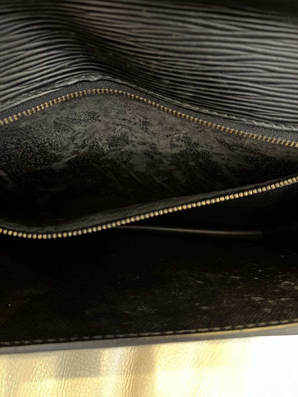 Louis Vuitton Black Epi Leather Wristlet Clutch with Gold Hardware - Picture 5 of 5